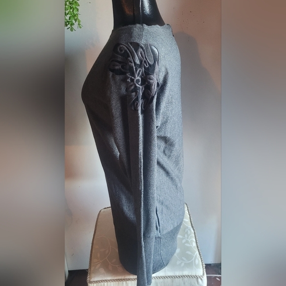 Foxy Jeans Grey Long Sleeve with Cutout Detailed Shoulders XL - Picture 5 of 7